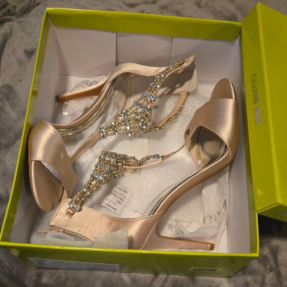 NIB Gianni Bini Gracelynn Gold Dust Heels 9M - Picture 3 of 9